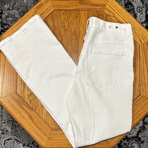 *CABI* White Straight Leg 5th Avenue Jeans Size 6